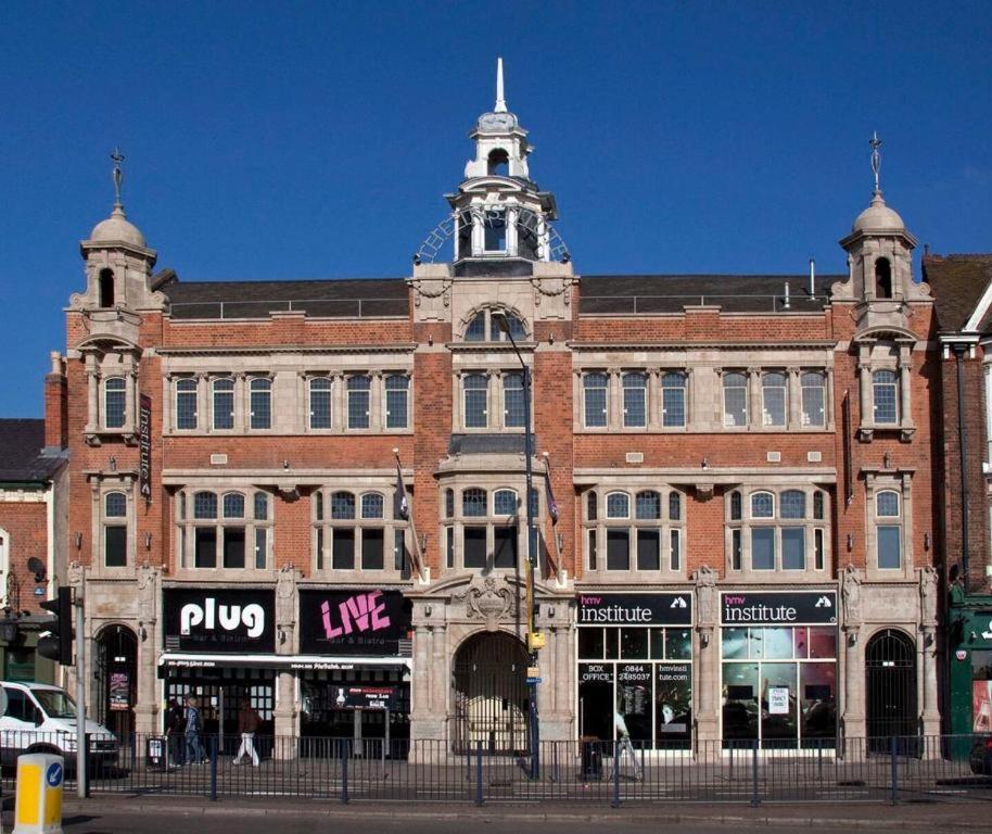 Digbeth City Centre Apartment Sleeps 12 Opposite Coach Station Birmingham Exterior foto